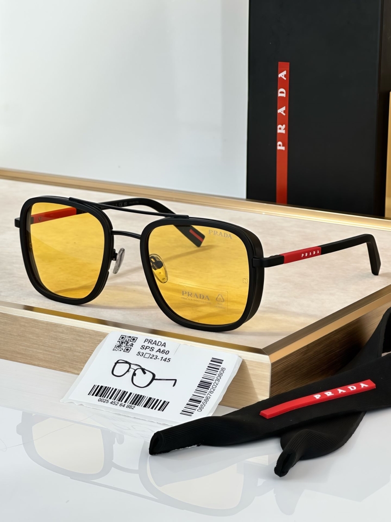 RAY BAN